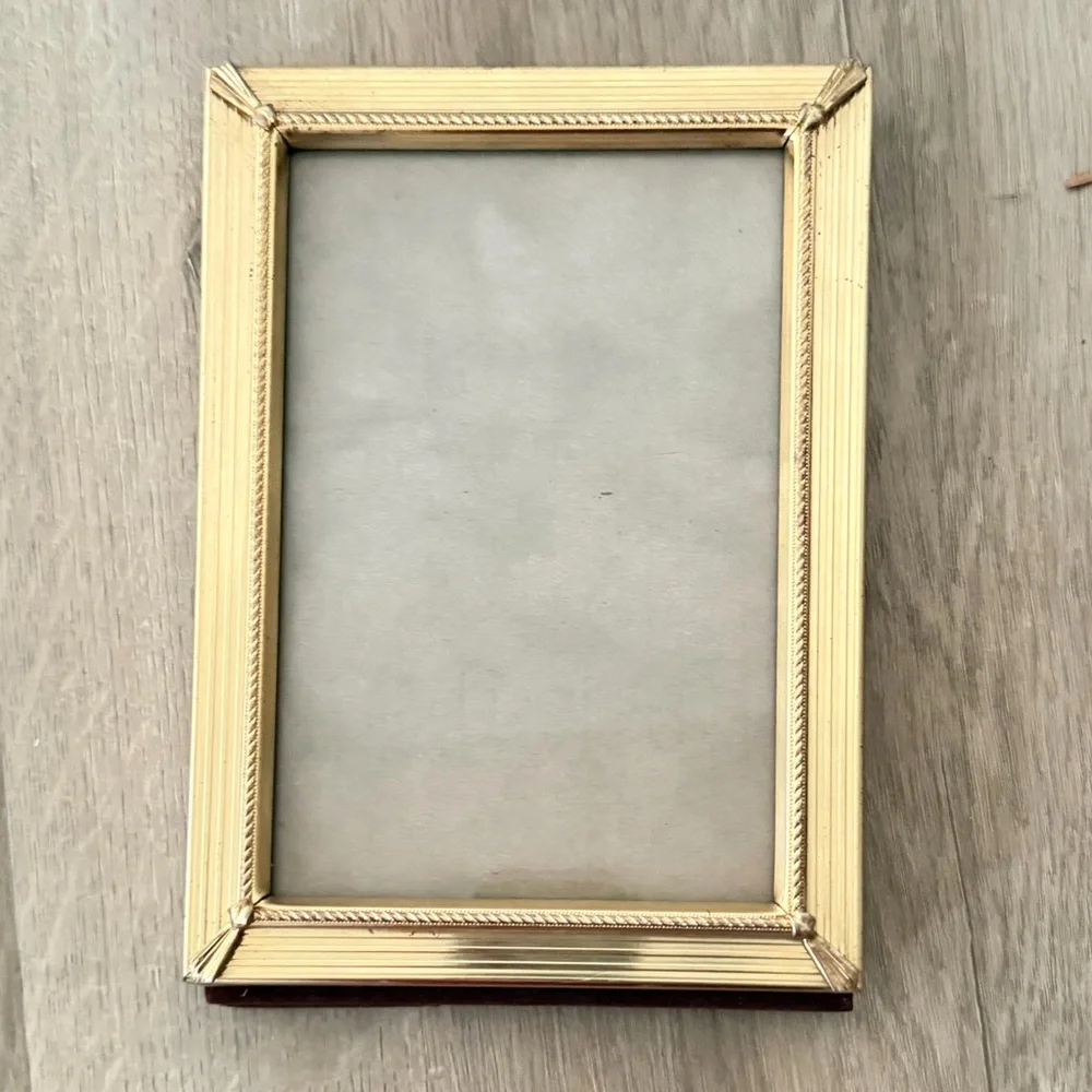 Vintage MCM Gold Tone Metal Photo Picture Frame Velet Back Standing Or Wall 5x7”